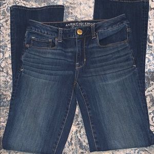American Eagle 🦅 Skinny Kick Jeans